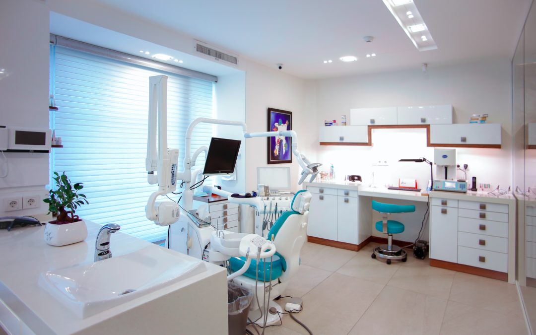 What Is The Difference Between NHS And Private Dentists?